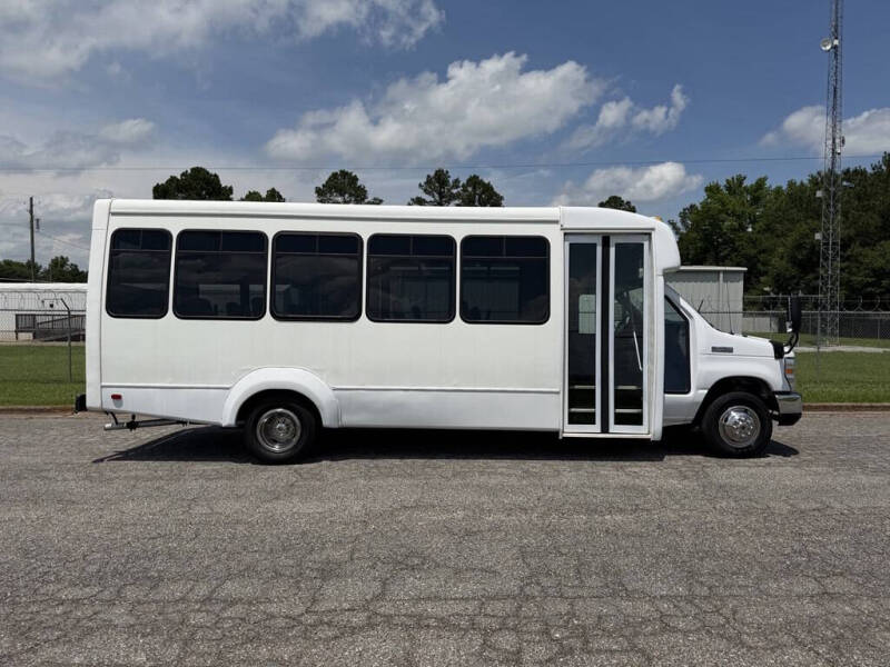 ford e-series cutaway 2018 1FDFE4FS8JDC37269 image ford e-series cutaway 2018 1FDFE4FS8JDC37269 image